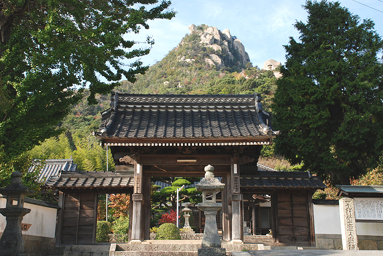 右田ヶ岳と天徳寺