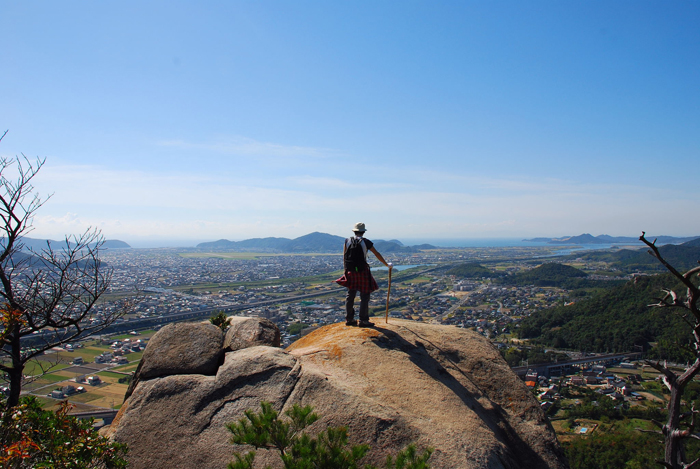 �ΑD�R�R������C�p��]��