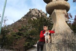 石船山中腹の石灯篭